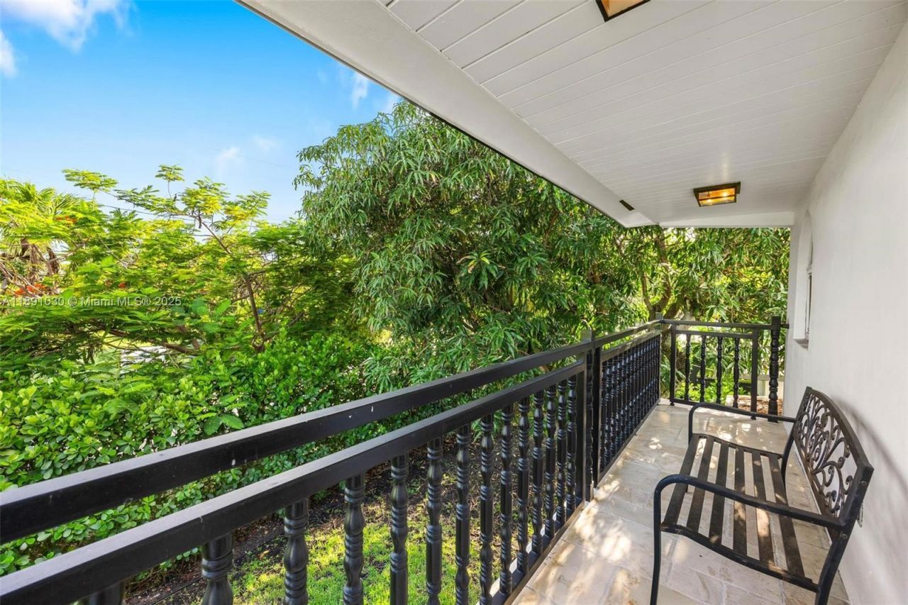 1651 SW 13th Ave, Unit na, Miami, FL 33145 Photo