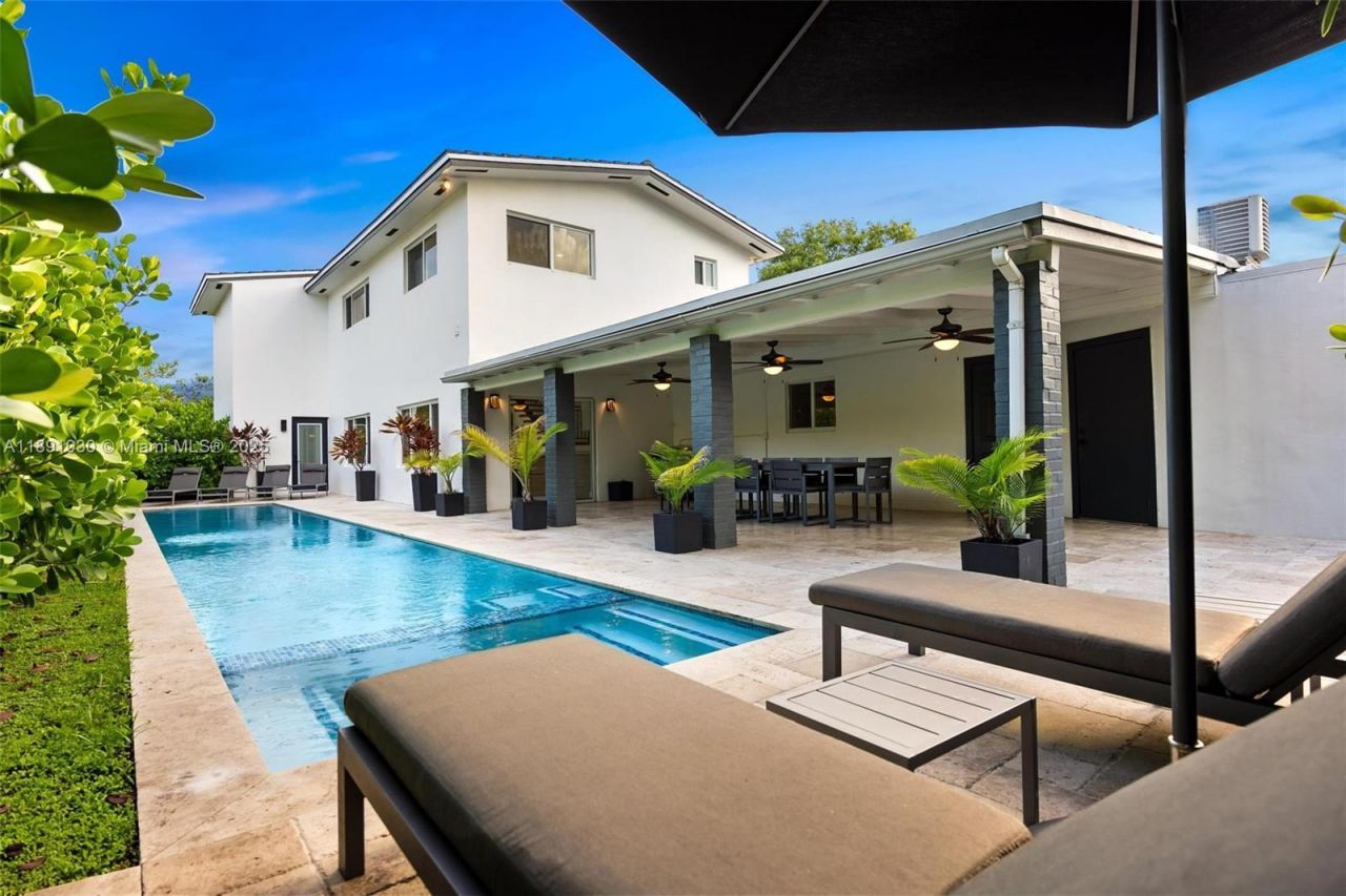 1651 SW 13th Ave, Unit na, Miami, FL 33145 Photo