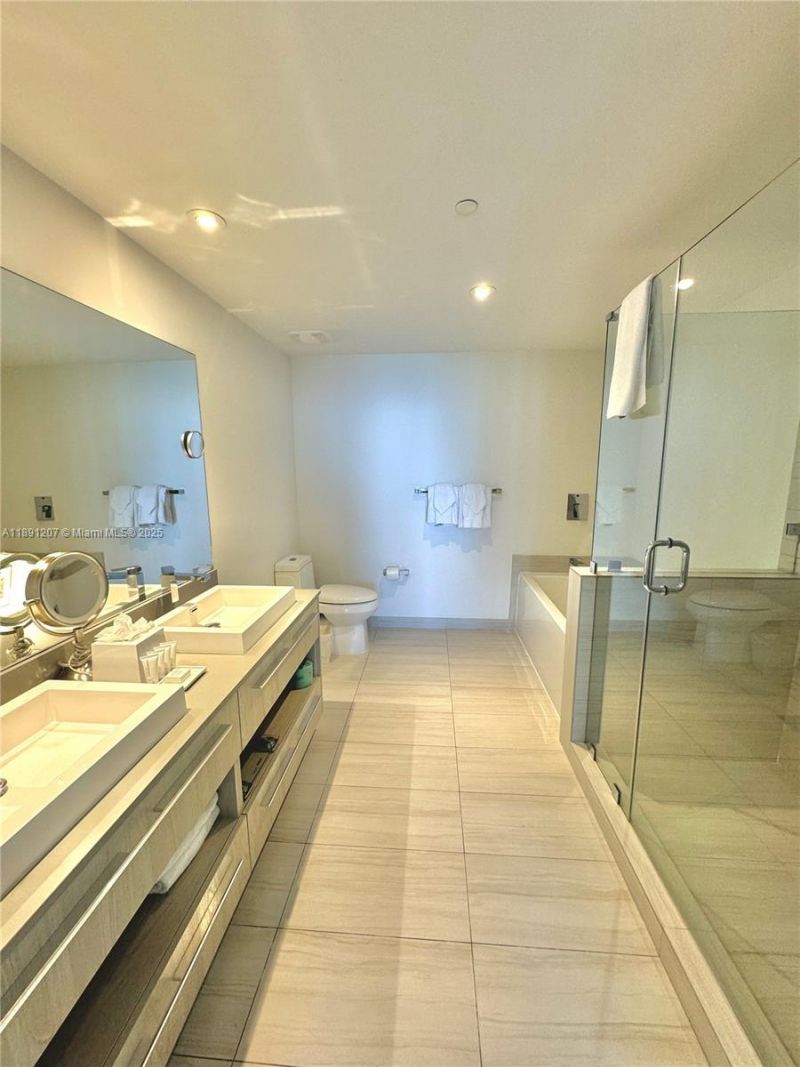 4010 S Ocean Dr, Unit T3503, Hollywood, FL 33019 Photo