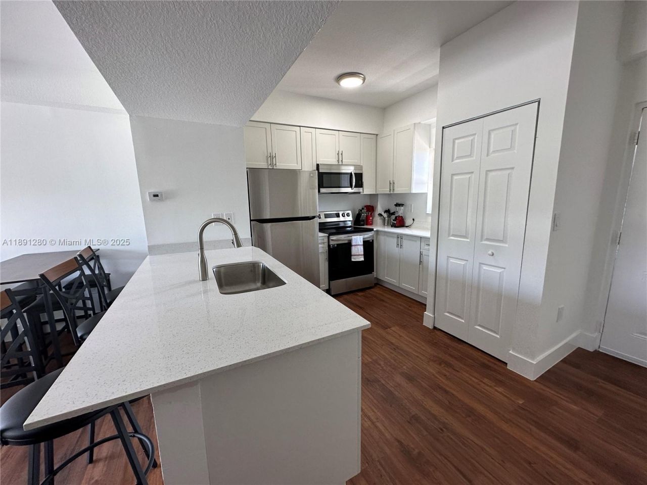 1638 SW 3rd St, Unit 303, Miami, FL 33135 Photo