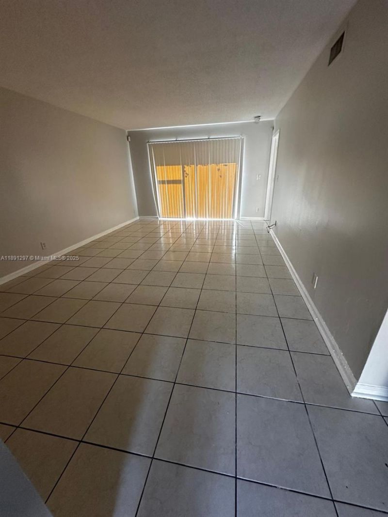2421 NW 56th Ave, Unit 2-102, Lauderhill, FL 33313 Photo