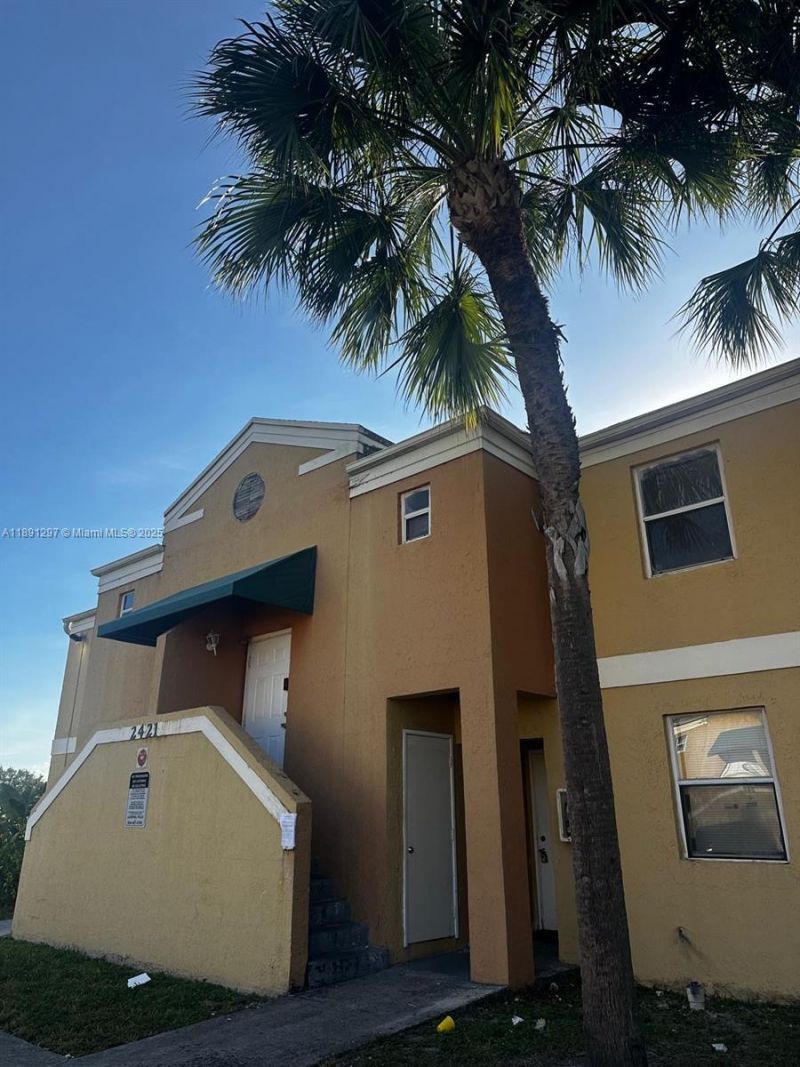 2421 NW 56th Ave, Unit 2-102, Lauderhill, FL 33313 Photo