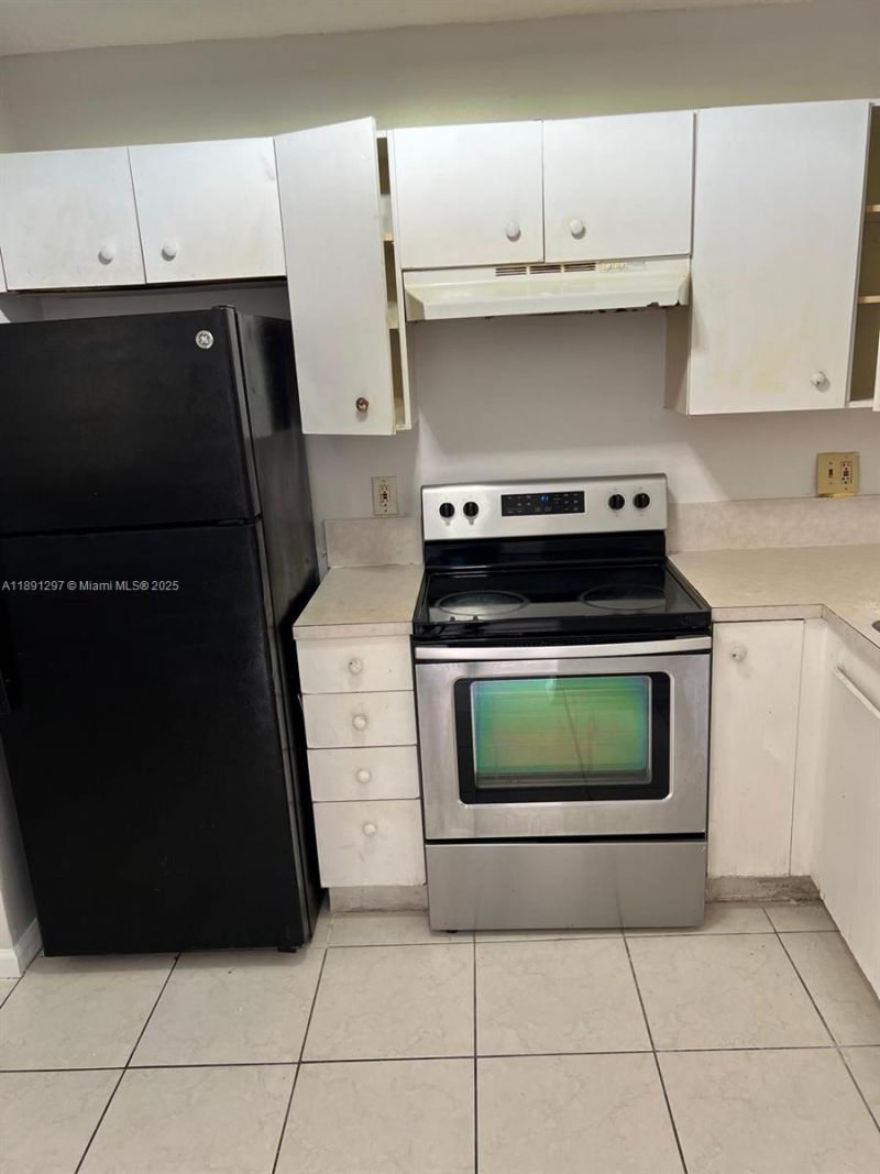 2421 NW 56th Ave, Unit 2-102, Lauderhill, FL 33313 Photo