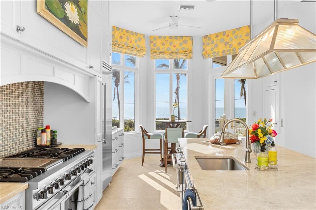 15735/737 Captiva Dr, Captiva, FL 33924 Photo