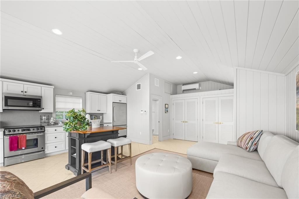 15735/737 Captiva Dr, Captiva, FL 33924 Photo