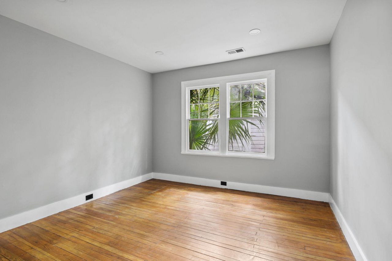 43 N Enston Avenue Photo 22