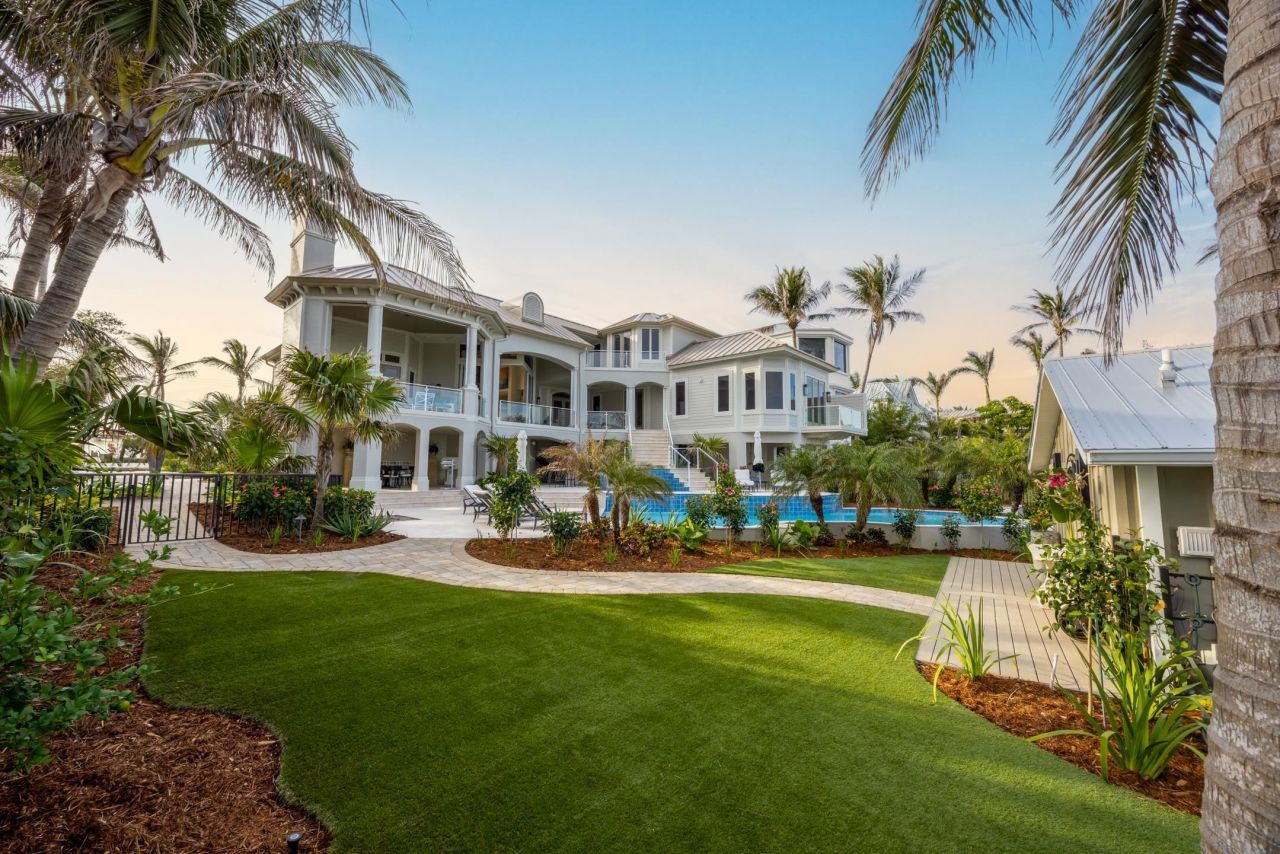 15735 Captiva Dr, Captiva, FL 33924 Photo