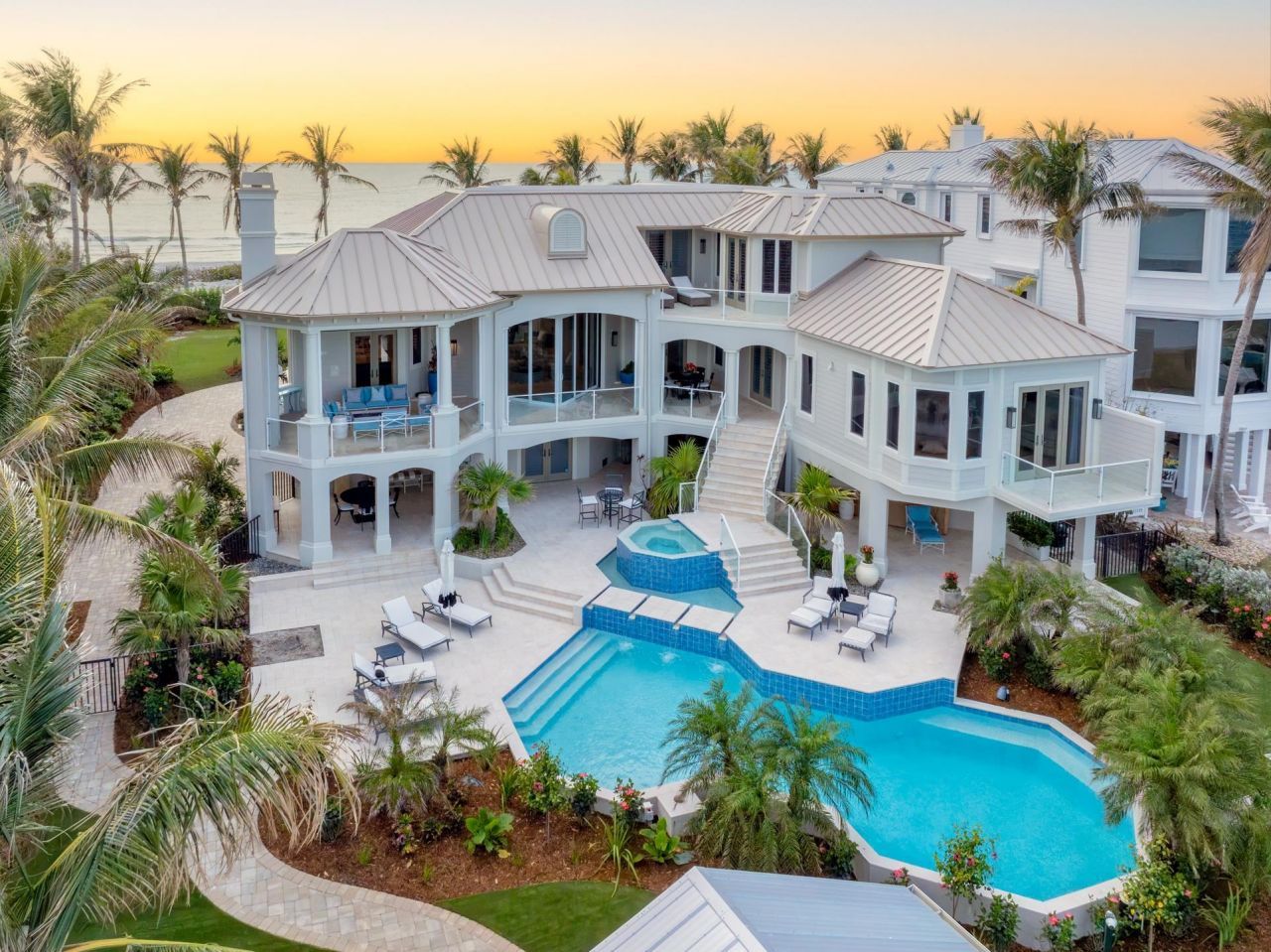 15735 Captiva Dr, Captiva, FL 33924 Photo