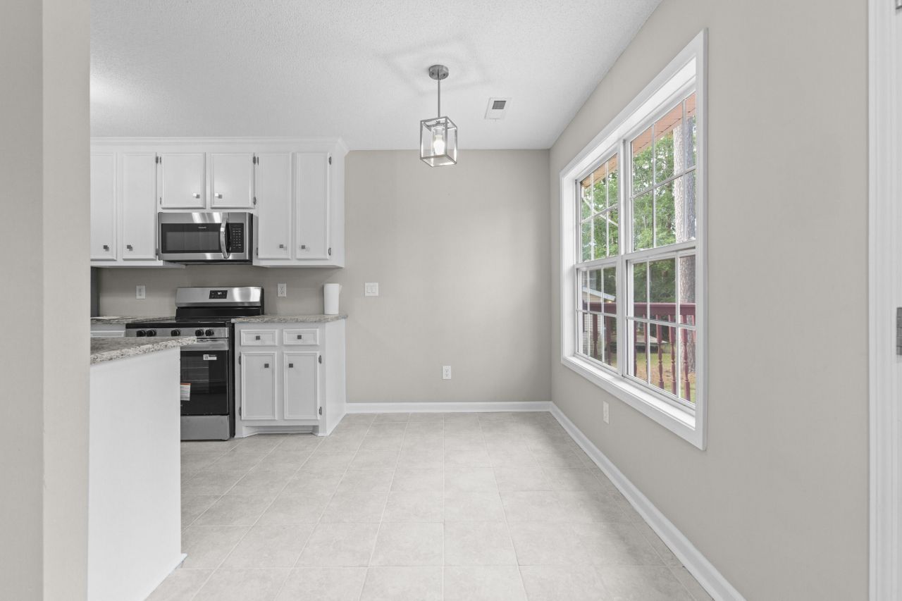 2220 Hillside Street Photo 16