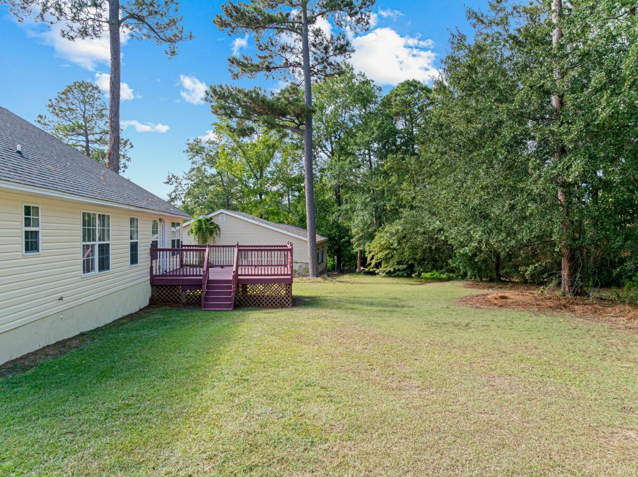 2220 Hillside Street Photo 21