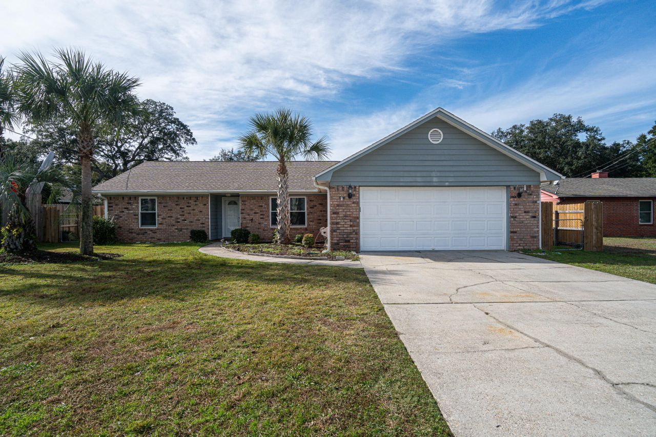 2759 Pleasant Bay Court, Navarre, FL 32566 Main Photo