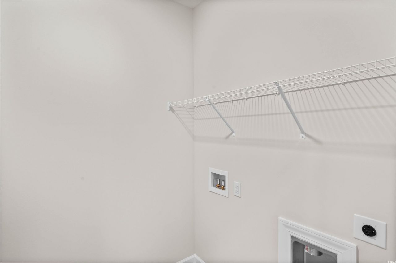 1547 Breakwater Dr. Photo 12