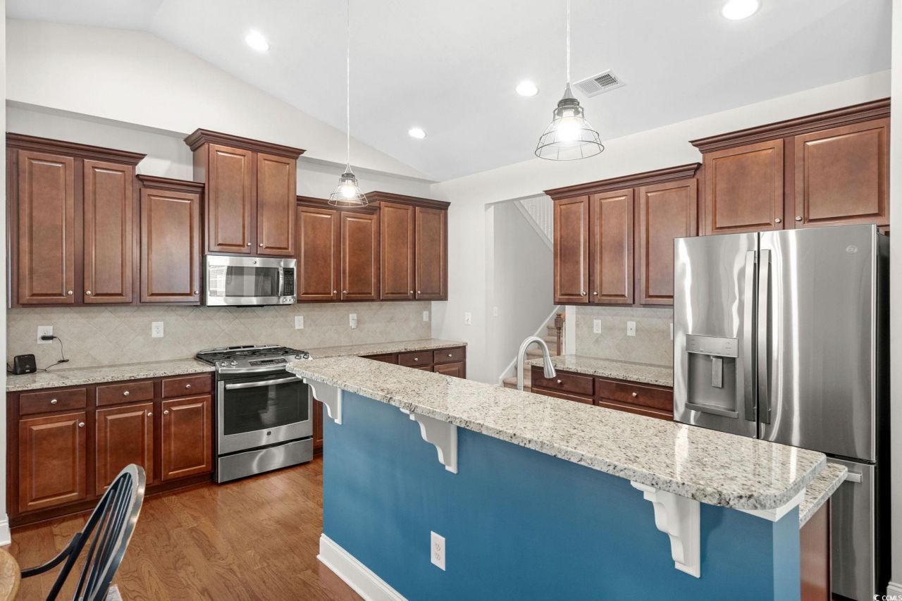 940 Henry James Dr. Photo 13