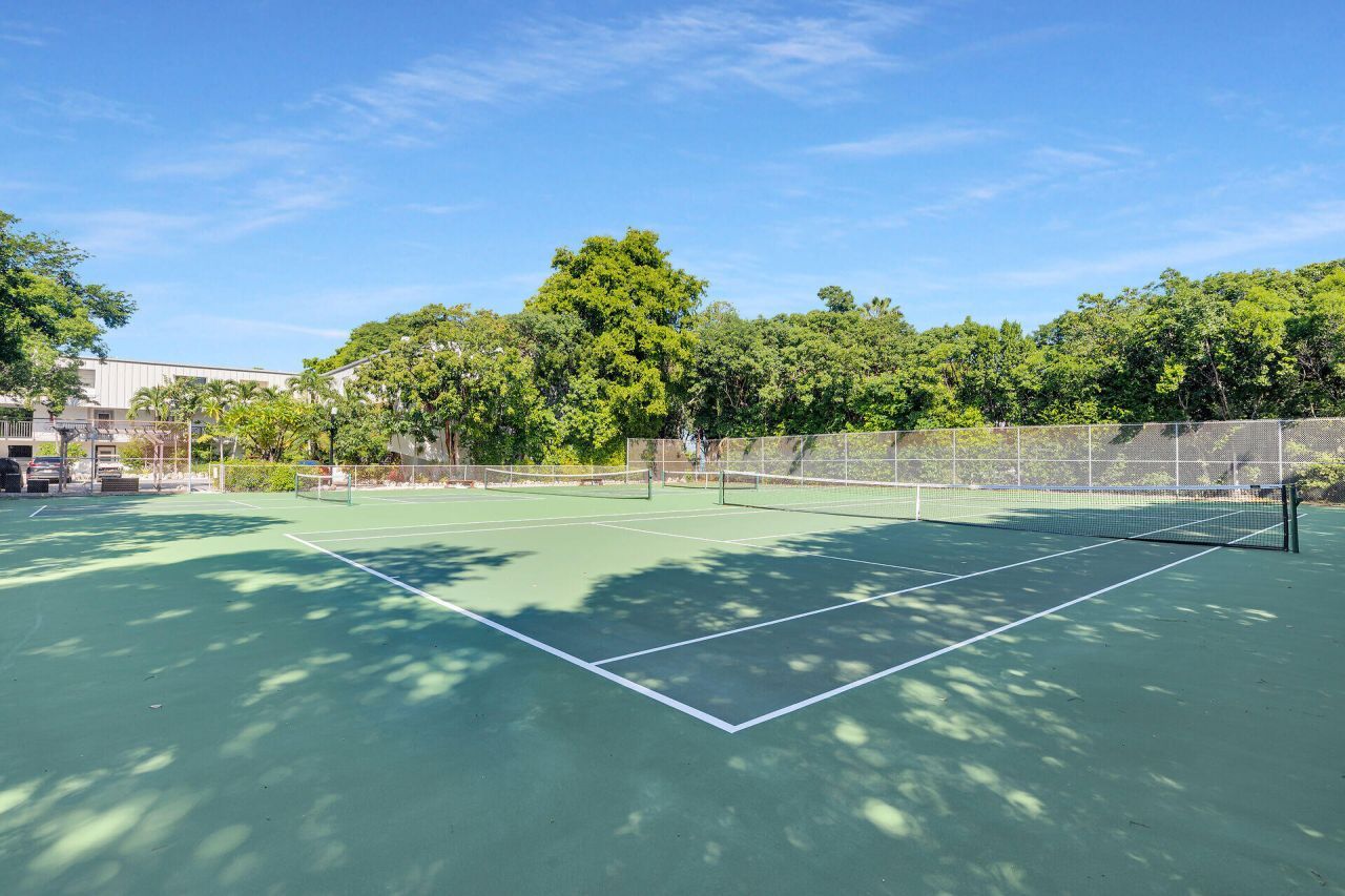 97652 Overseas Highway, Unit M8, Key Largo, FL 33037 Photo