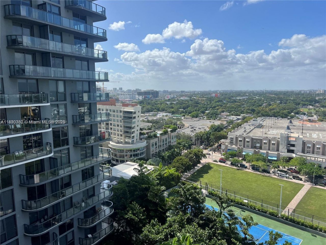 121 NE 34th St, Unit 1610, Miami, FL 33137 Photo