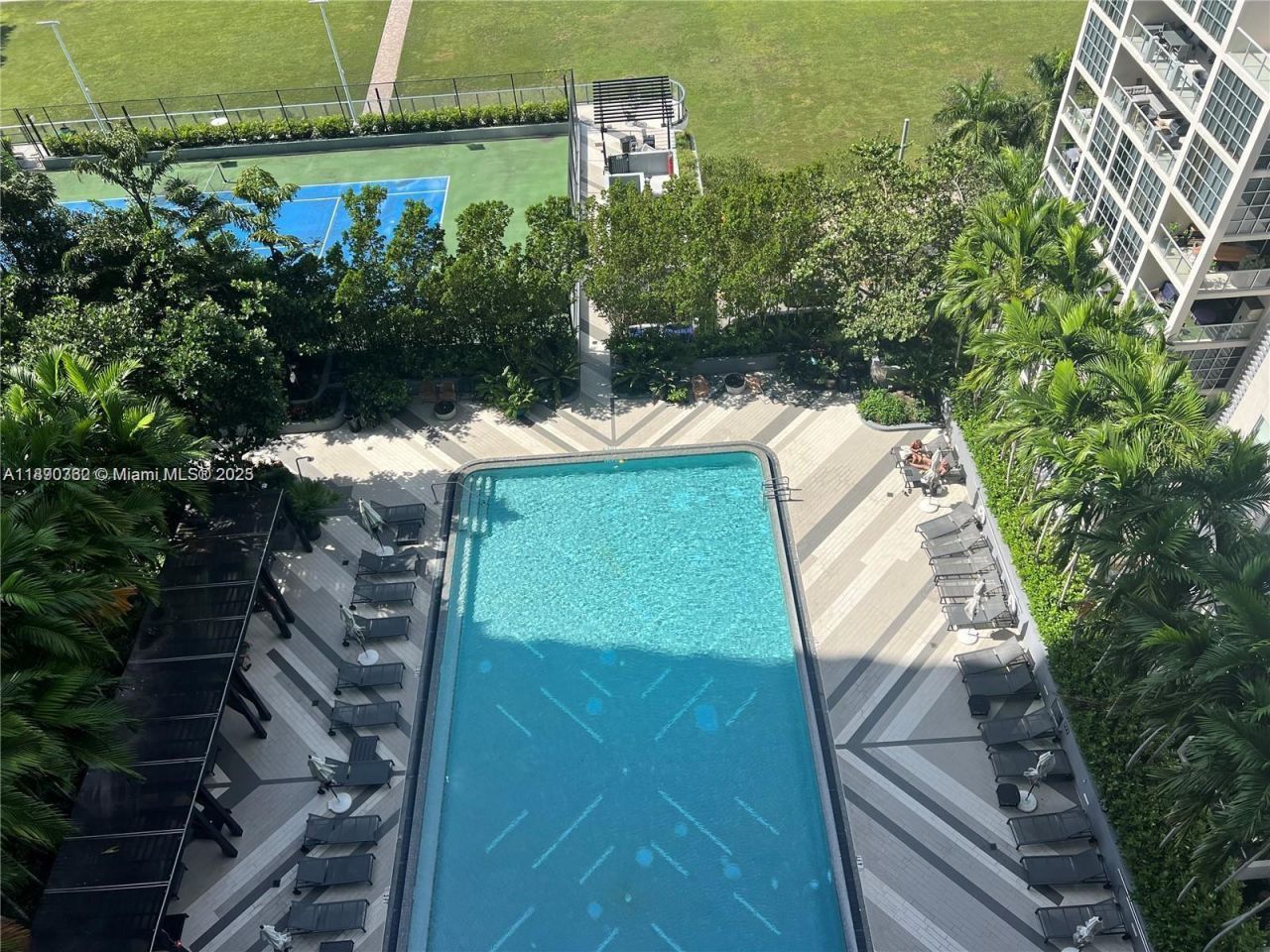 121 NE 34th St, Unit 1610, Miami, FL 33137 Photo