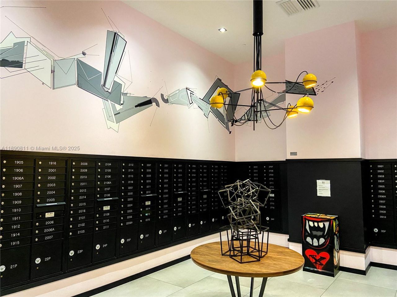 121 NE 34th St, Unit 908, Miami, FL 33137 Photo