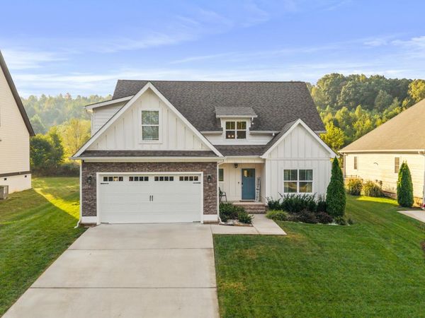 4909 Grove Park Drive, Cleveland, TN 37312