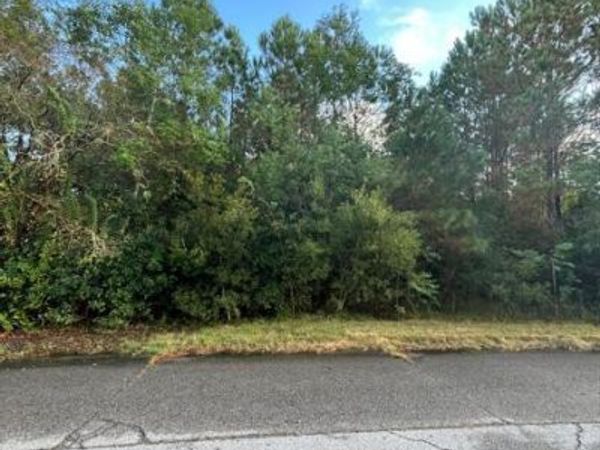 6704 Martinque Drive, Biloxi, MS 39532