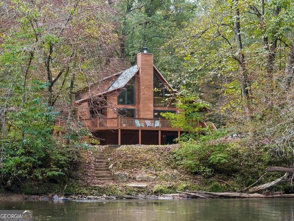 96 Holiday Court, Ellijay, GA 30540