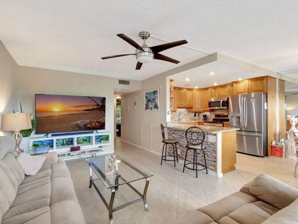 3054 Rexford C, Boca Raton, FL 33434