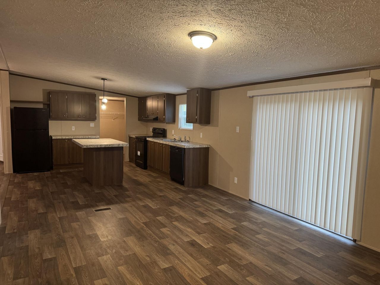 437 Cedar Crest Drive Photo 12