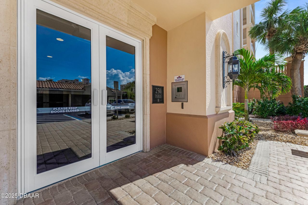 250 Minorca Beach Way, Unit 203, New Smyrna Beach, FL 32169 Photo