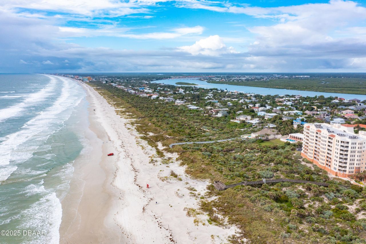 250 Minorca Beach Way, Unit 203, New Smyrna Beach, FL 32169 Photo