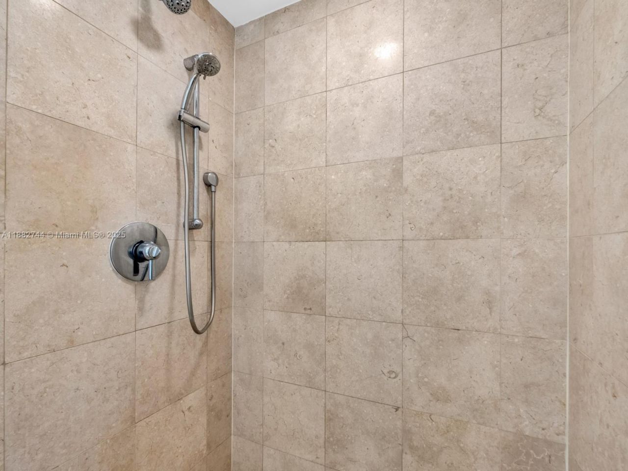 1830 S Ocean Dr, Unit 4312, Hallandale Beach, FL 33009 Photo