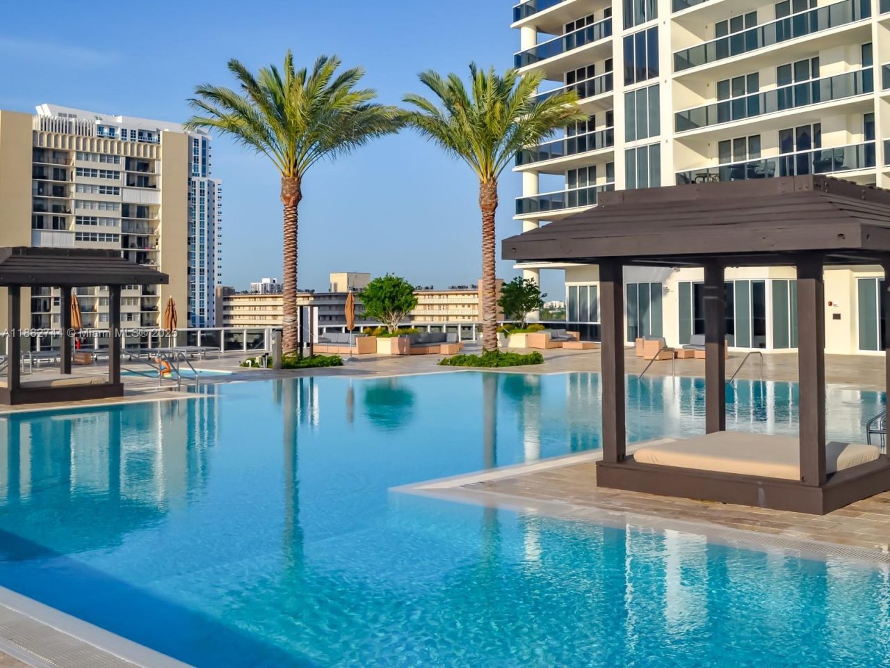 1830 S Ocean Dr, Unit 4312, Hallandale Beach, FL 33009 Photo