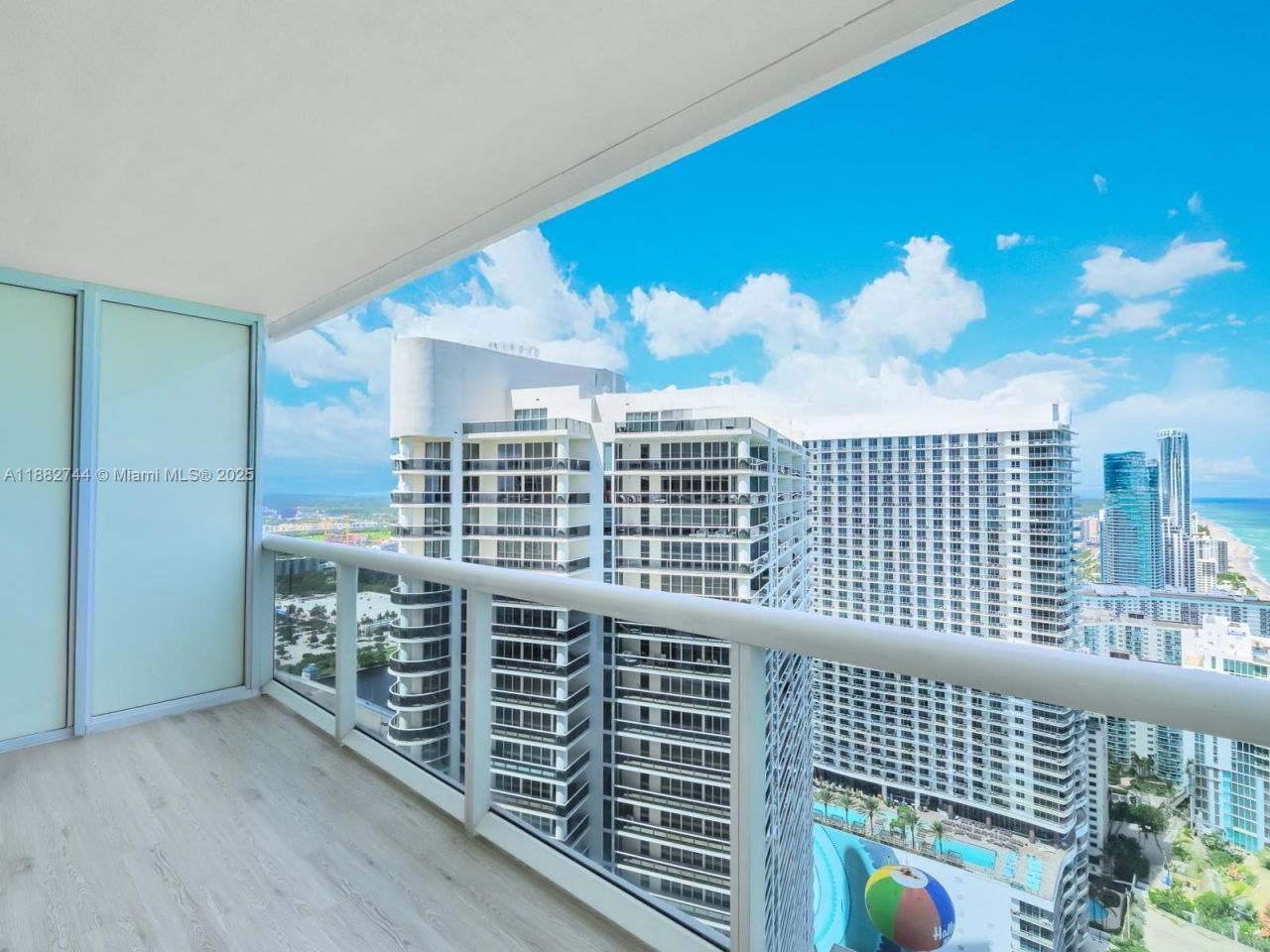 1830 S Ocean Dr, Unit 4312, Hallandale Beach, FL 33009 Photo