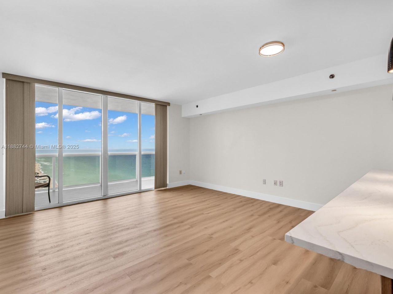 1830 S Ocean Dr, Unit 4312, Hallandale Beach, FL 33009 Photo