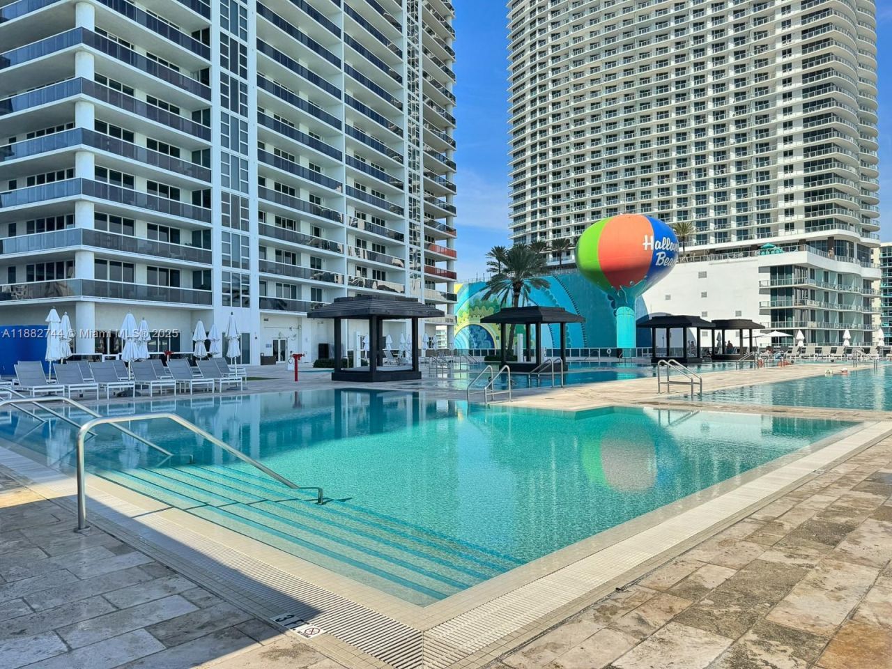 1830 S Ocean Dr, Unit 4312, Hallandale Beach, FL 33009 Photo