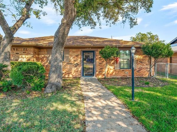 1514 Thomas Lane, Graham, TX 76450