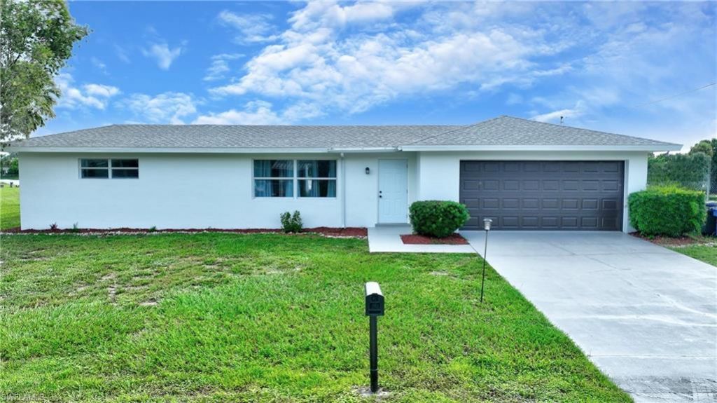 14 Richmond Ave N, Lehigh Acres, FL 33936 Photo