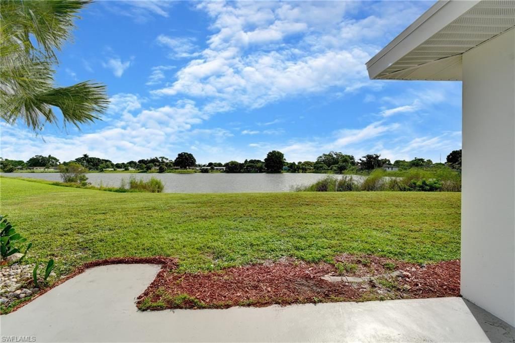 14 Richmond Ave N, Lehigh Acres, FL 33936 Photo