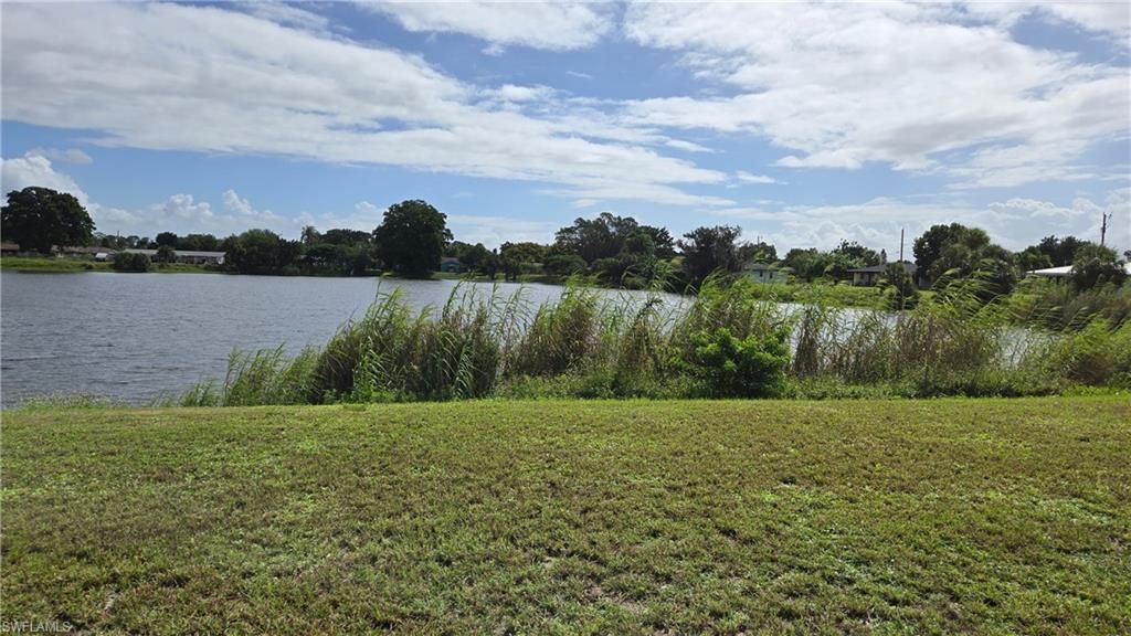 14 Richmond Ave N, Lehigh Acres, FL 33936 Photo