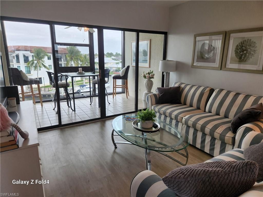 805 River Point Dr, Unit C-307, Naples, FL 34102 Photo