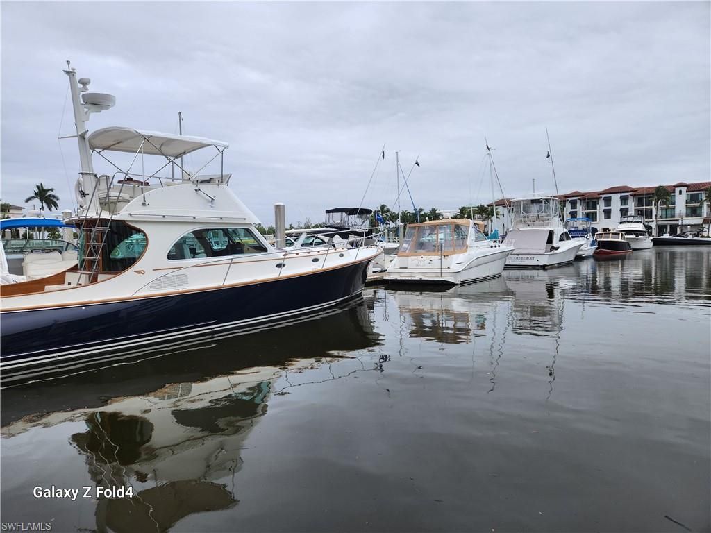 805 River Point Dr, Unit C-307, Naples, FL 34102 Photo