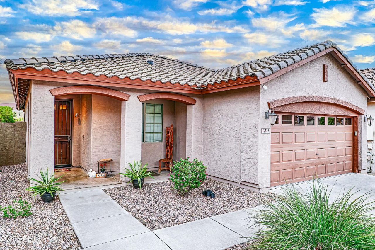 3723 W Memorial Drive, Phoenix, AZ 85086 Main Photo