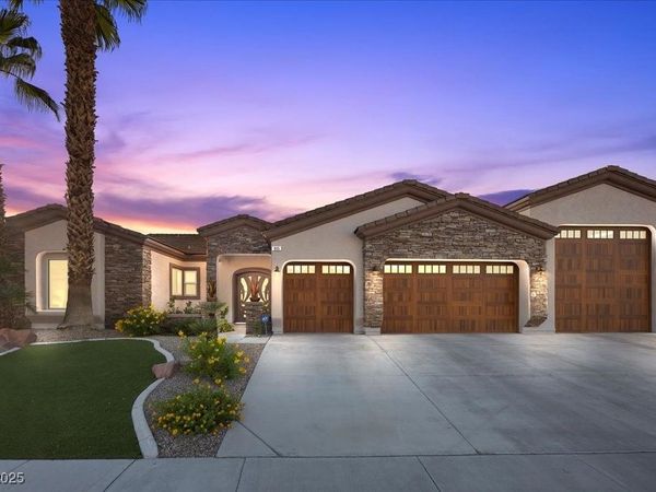 805 Lake Hill Drive, Boulder City, NV 89005