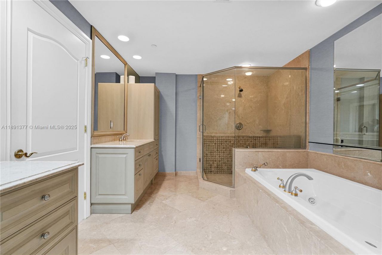 3501 N Ocean Drive, Unit PH7, Hollywood, FL 33019 Photo