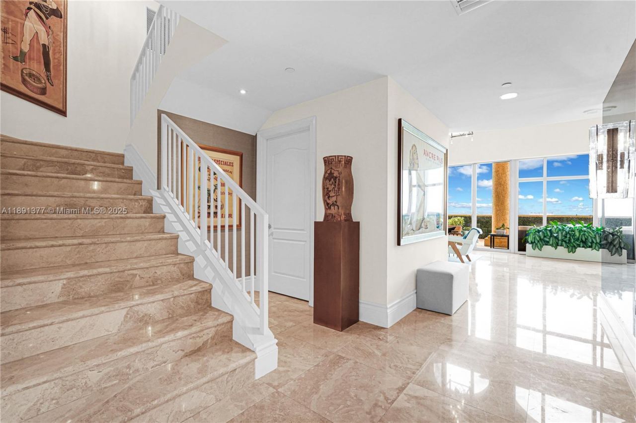 3501 N Ocean Drive, Unit PH7, Hollywood, FL 33019 Photo