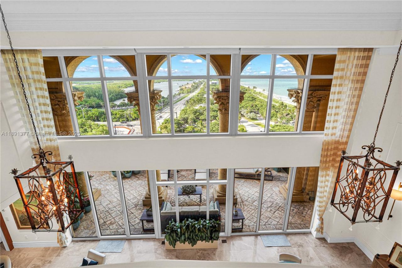 3501 N Ocean Drive, Unit PH7, Hollywood, FL 33019 Photo