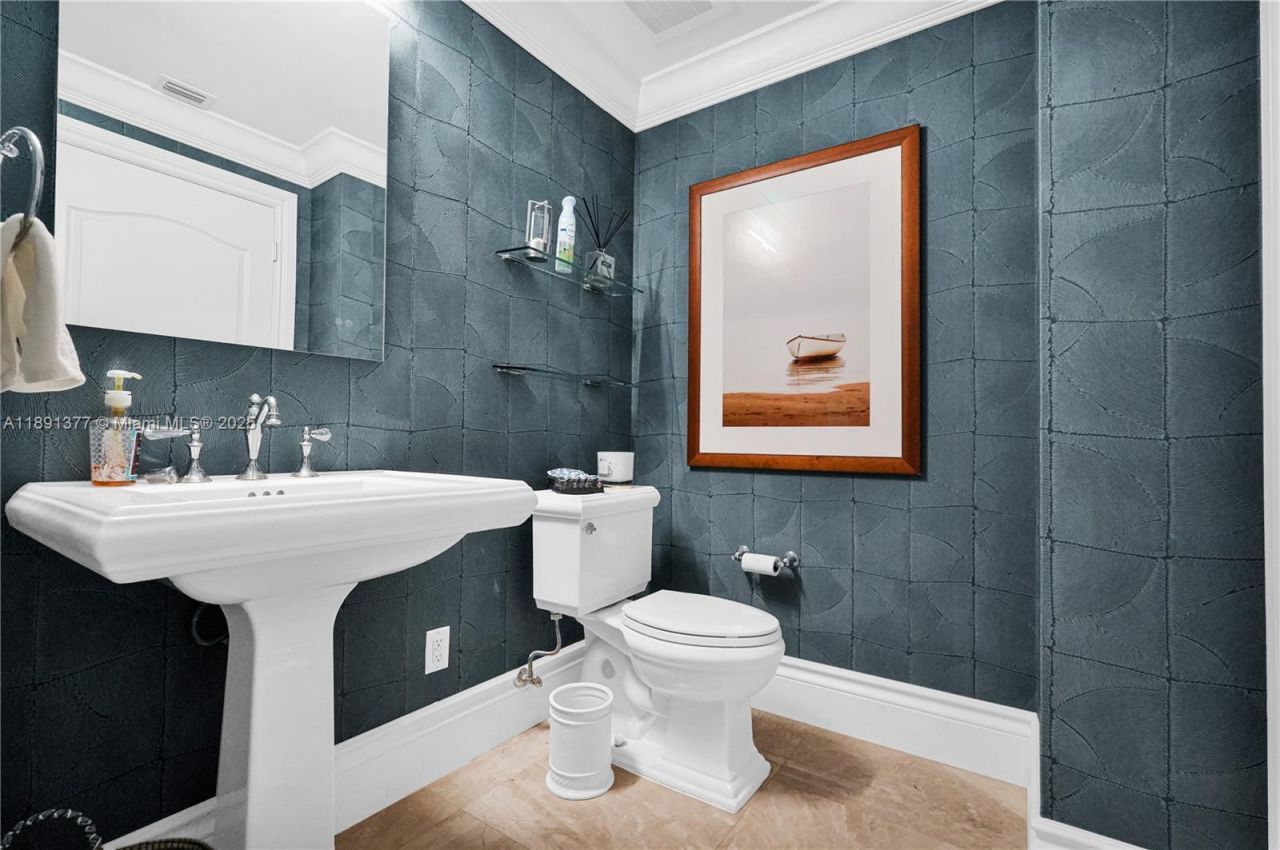 3501 N Ocean Drive, Unit PH7, Hollywood, FL 33019 Photo