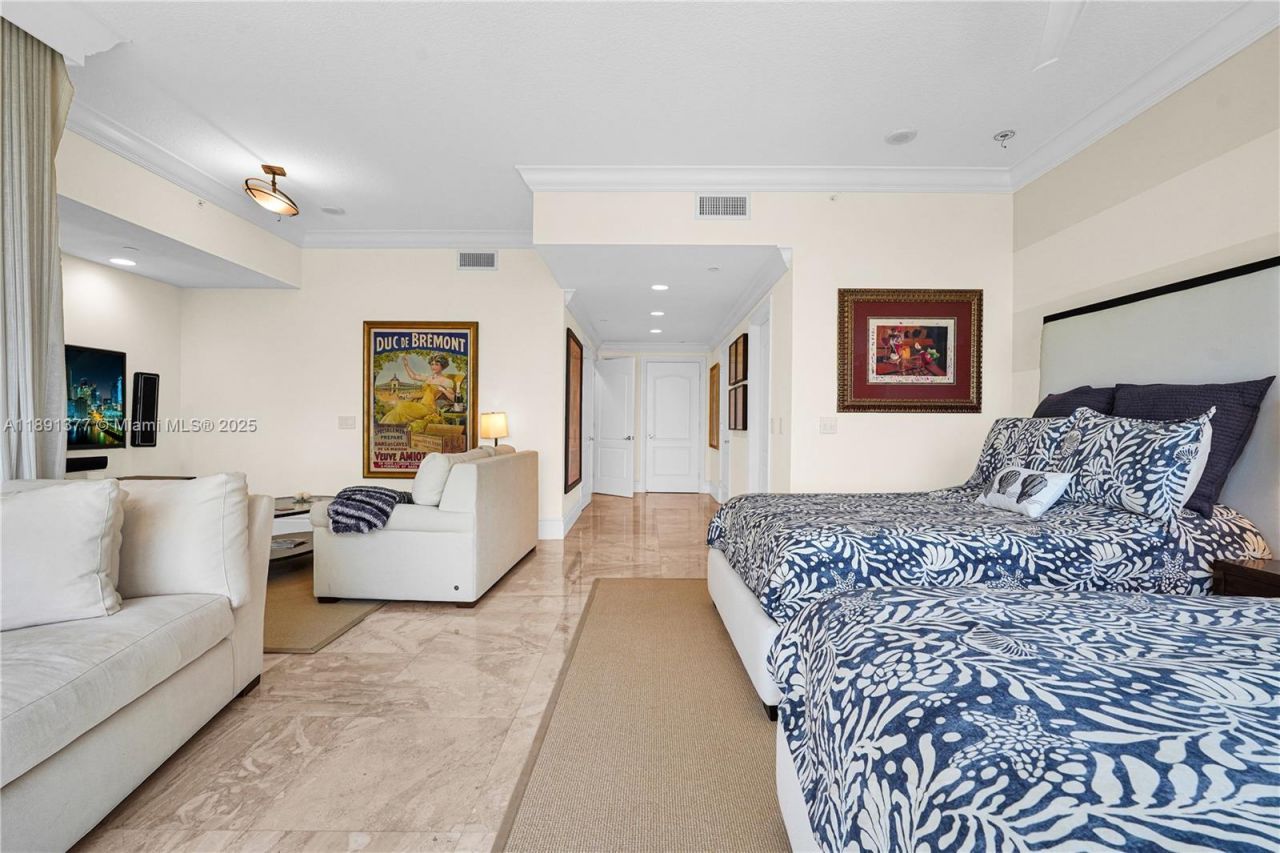 3501 N Ocean Drive, Unit PH7, Hollywood, FL 33019 Photo