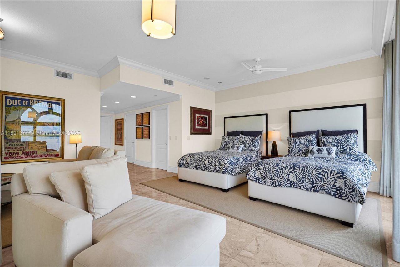 3501 N Ocean Drive, Unit PH7, Hollywood, FL 33019 Photo