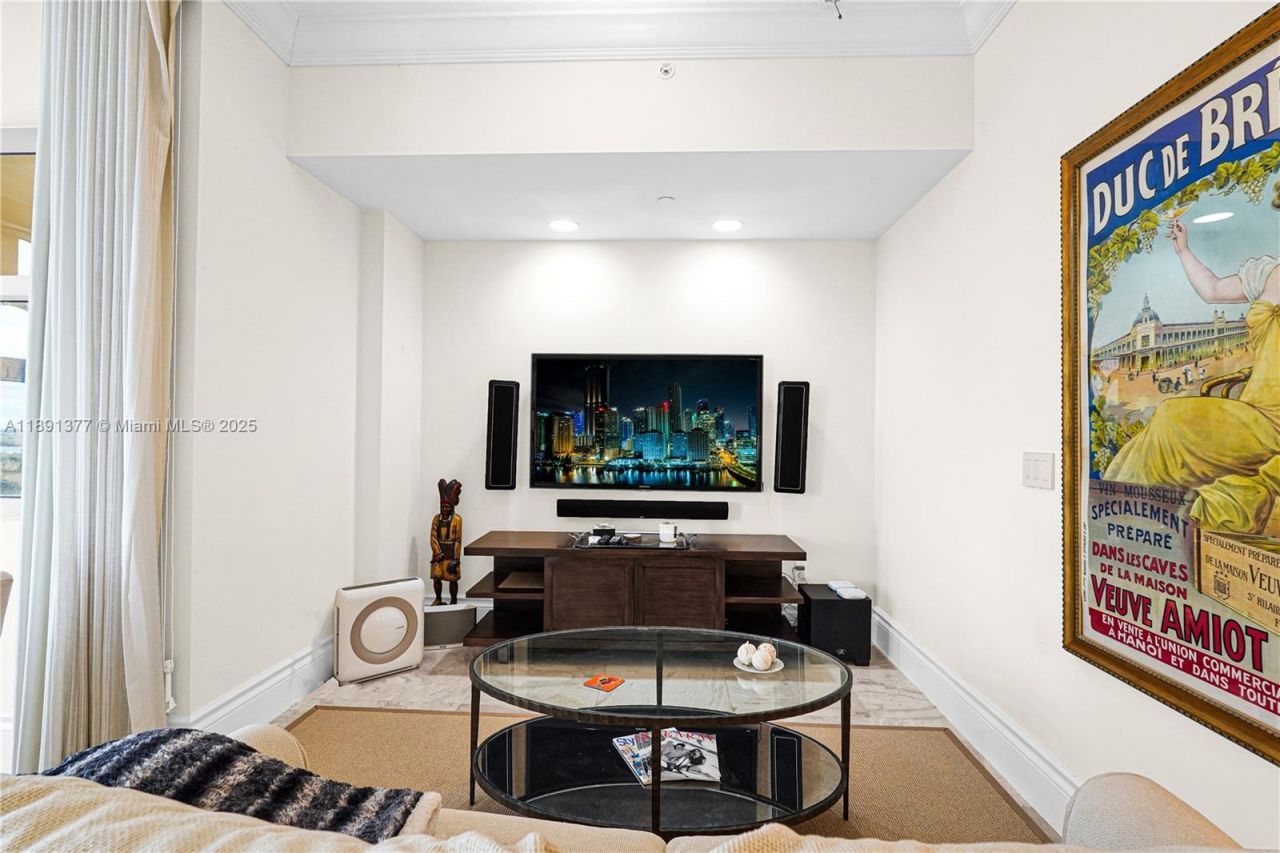 3501 N Ocean Drive, Unit PH7, Hollywood, FL 33019 Photo