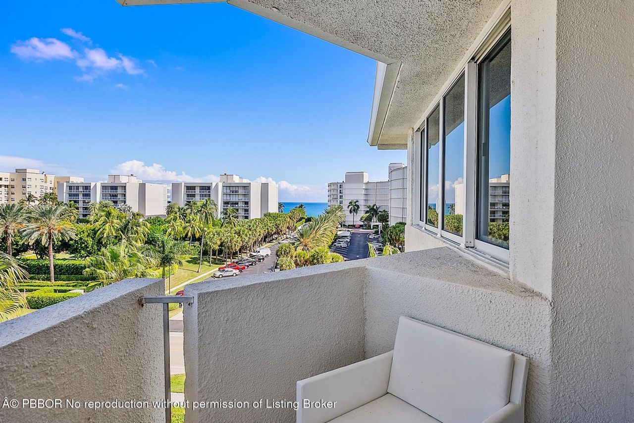 2773 S Ocean Boulevard, Unit 517, Palm Beach, FL 33480 Photo
