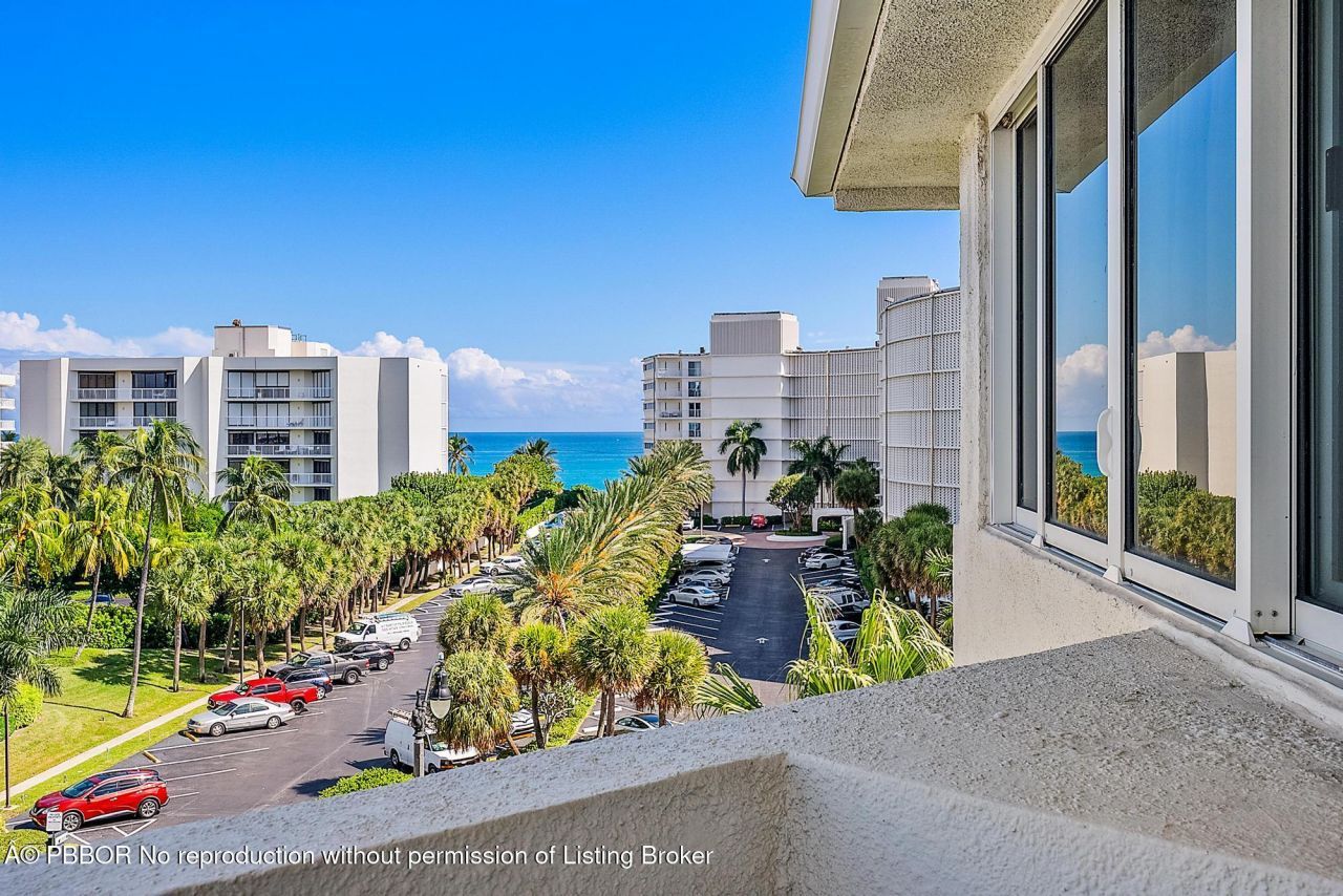 2773 S Ocean Boulevard, Unit 517, Palm Beach, FL 33480 Photo